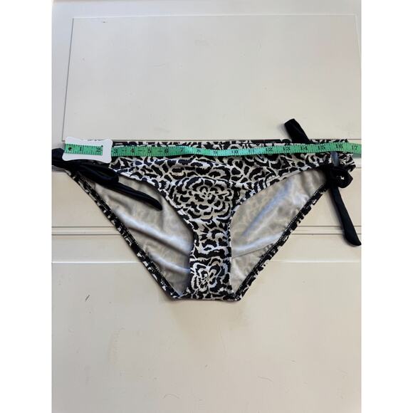 Tropical Escape Size XL Black White Floral Side Tie Bikini Bottom - Picture 3 of 4